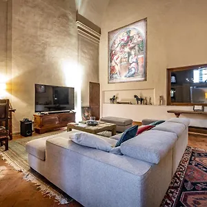 Apartment Yid Cantoria, Florence