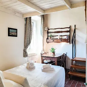 Apartment Toscanella, Florence
